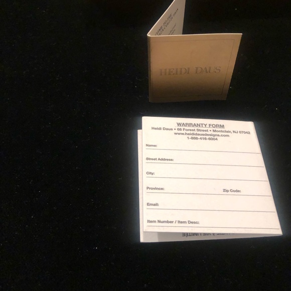 NIB Heidi Daus Turquoise Multi-Strand Bead Necklace with Pink Swarovski Clasp - Picture 6 of 7